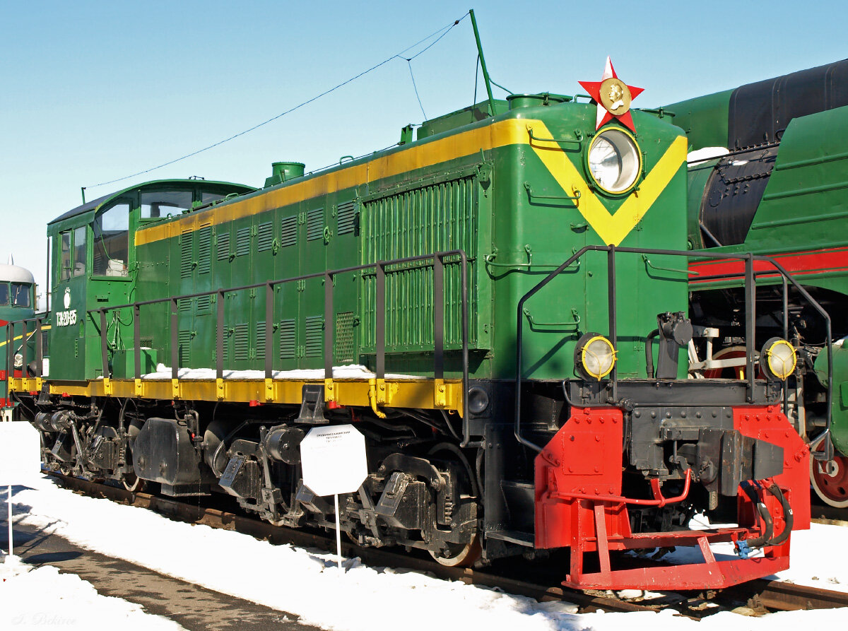 ТЭ1-20-135 https://railgallery.ru/photo/01/56/76/156760.jpg