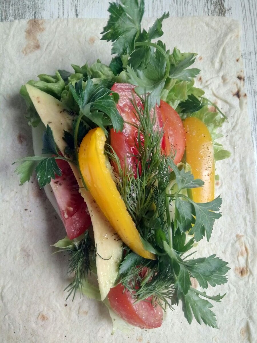 Мой овощной гамбургер в лаваше!