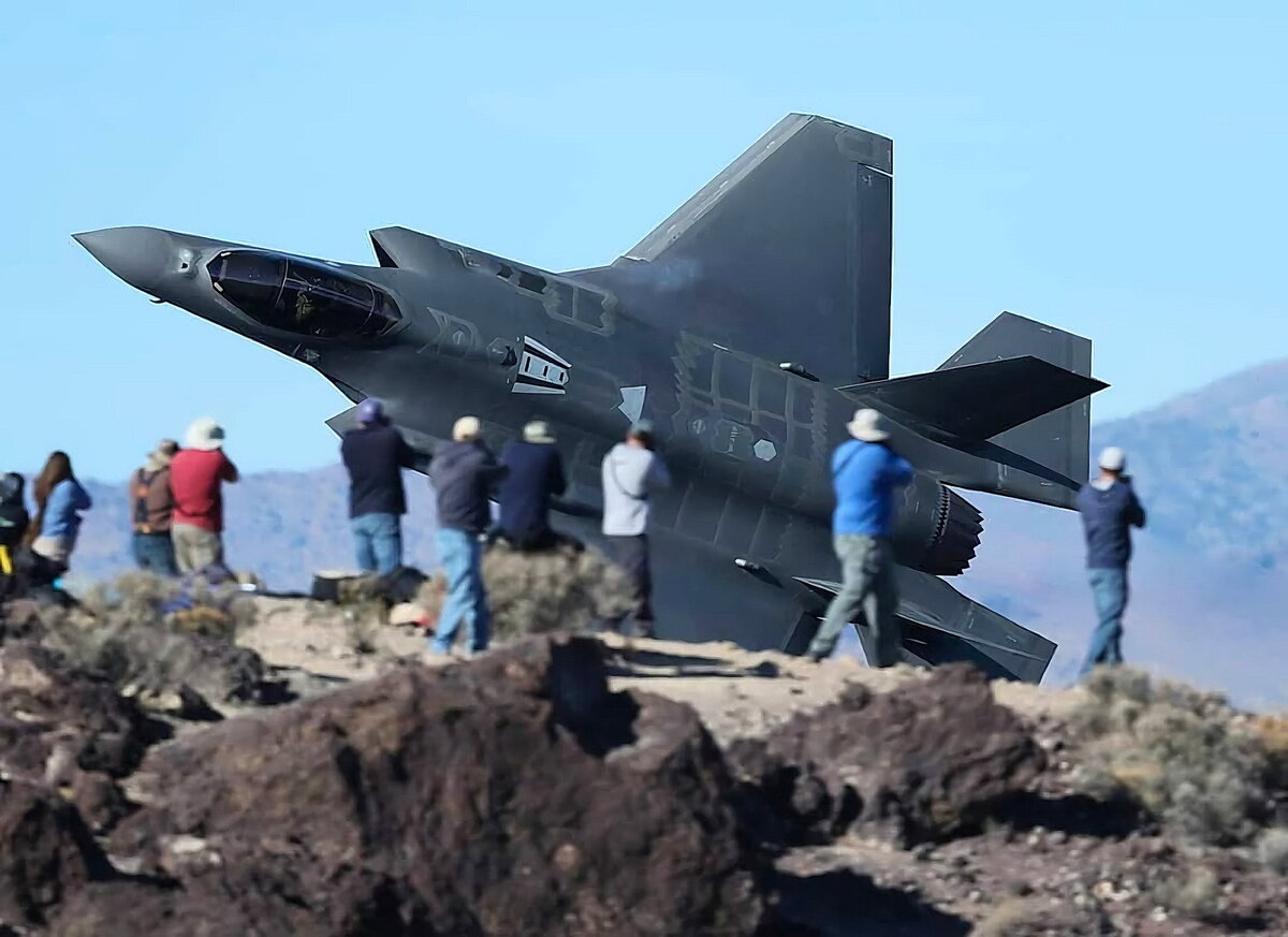  Что-то он прилёг совсем не там.  фото: картинки  яндекса.