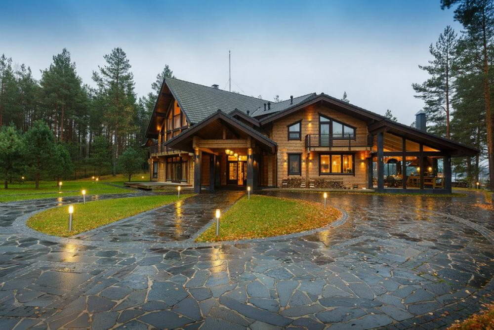 Особняк штат монтана. Загородный дом стоит ли. Загородный дом стоит ли. Красивые загородные дома. Загородный дом стоит ли.