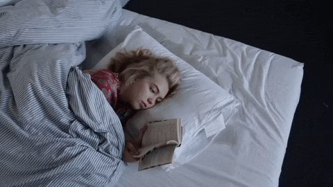 Когда дело доходит до чтения в кровати, правильная настольная лампа может иметь решающее значение.-4