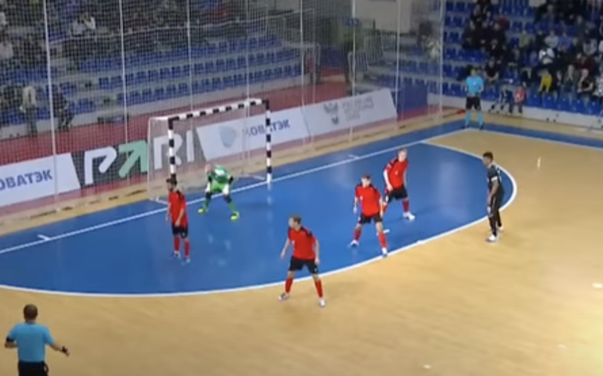матч по футзалу