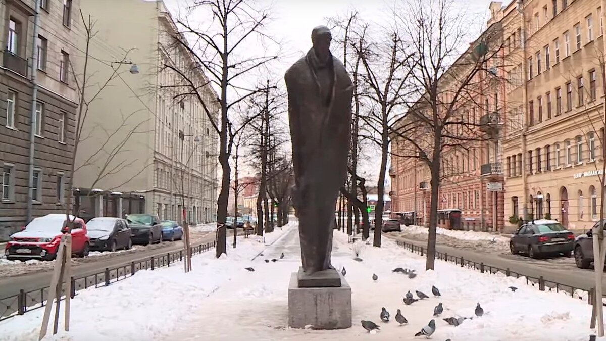 Памятник блоку в санкт петербурге на декабристов фото