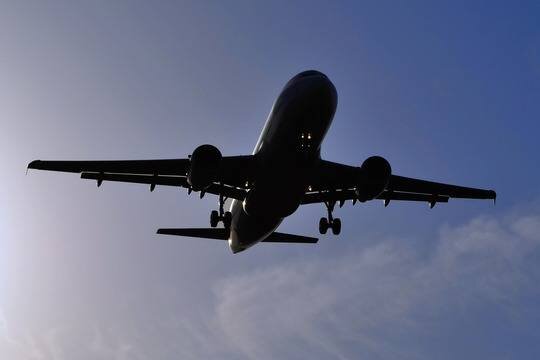    Находящийся под санкциями российский самолет получил разрешение совершить посадку на военной базе ЮАР