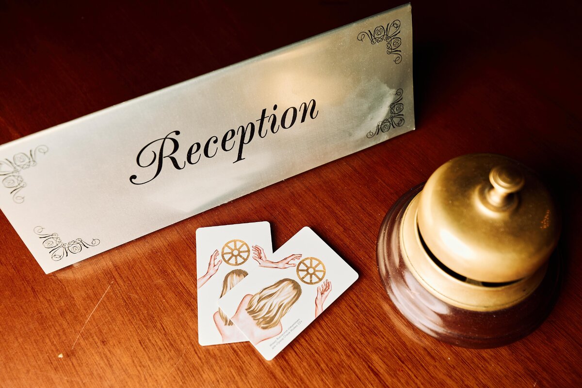    Гостевые ключи от номеров с рисунком Маши Яновской., фото: архивы пресс-служб