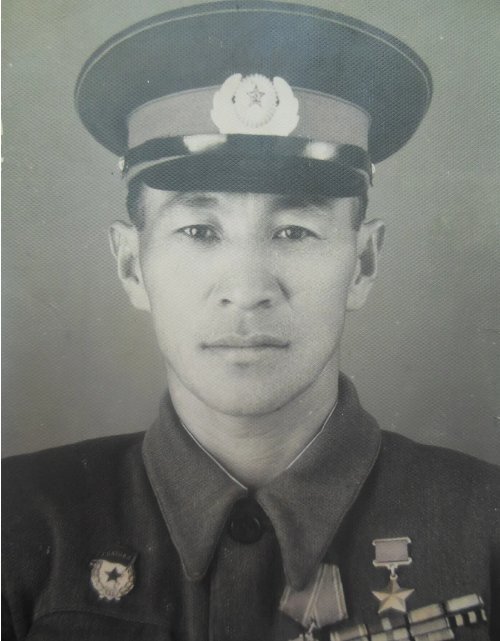      Жанбек Елеусов после войны