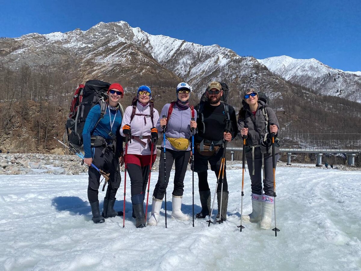 Начало пути. Мост на заднем плане. 