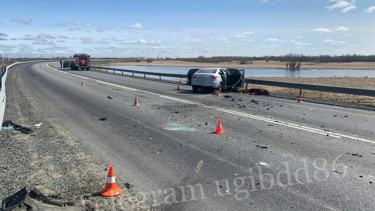     Среди пострадавших двое несовершеннолетних.