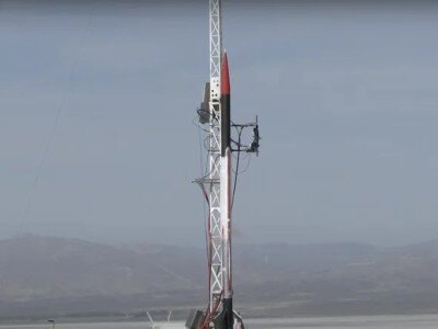    Студенты поставили рекорд по запуску самодельных ракет [ВИДЕО]