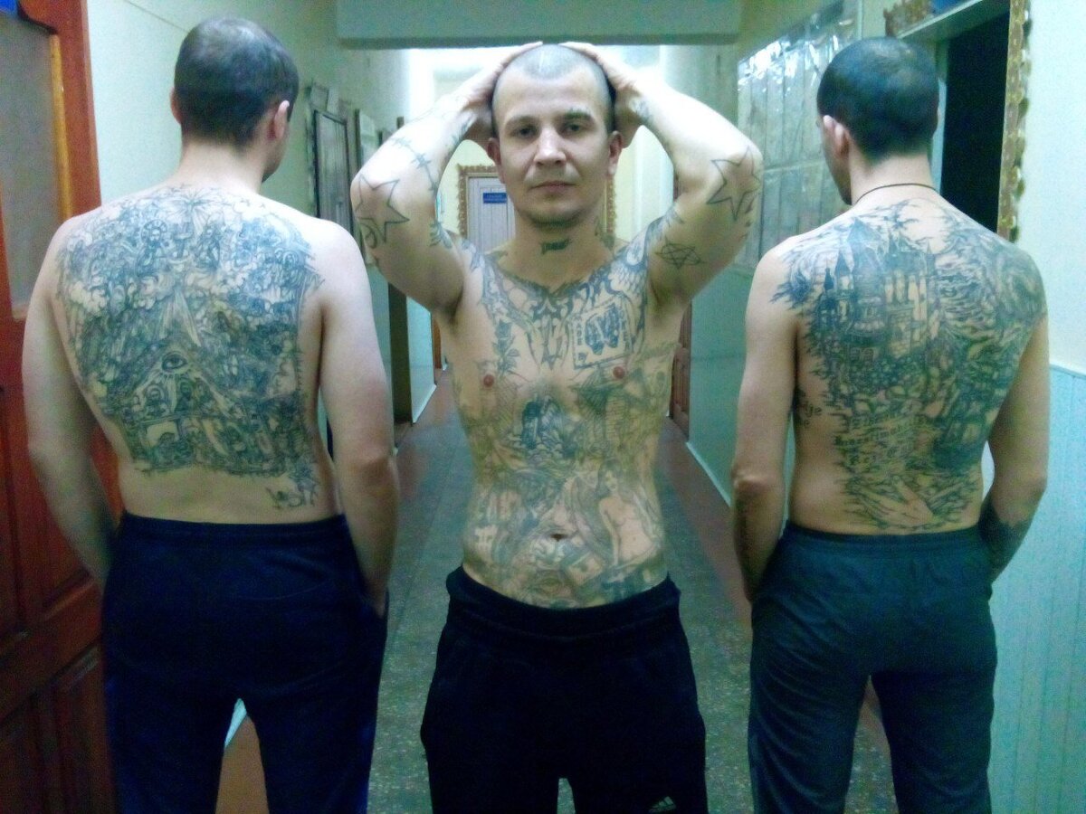 Ручная работа: Сергей Митрофанов о своих татуировках