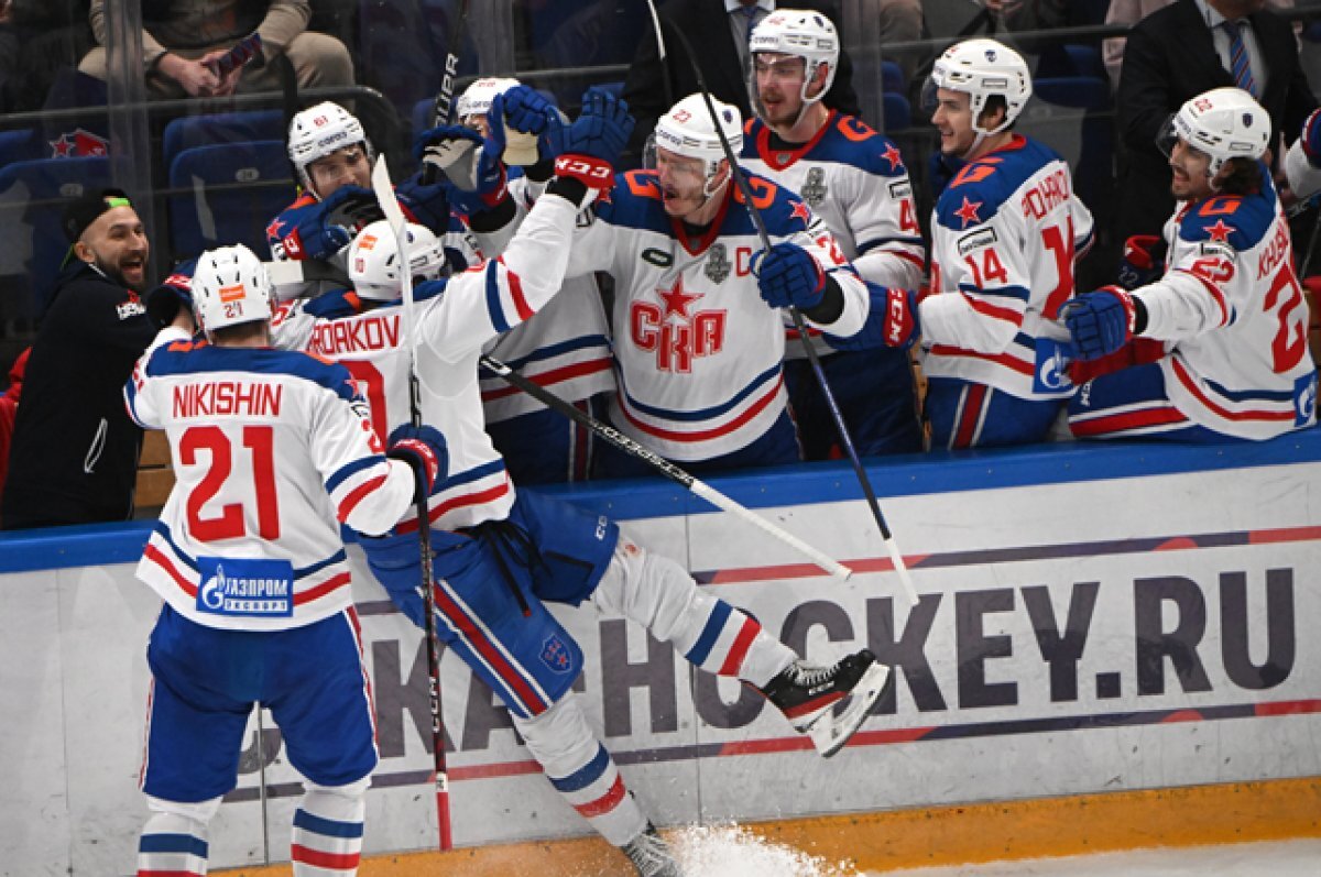    Игроки СКА.