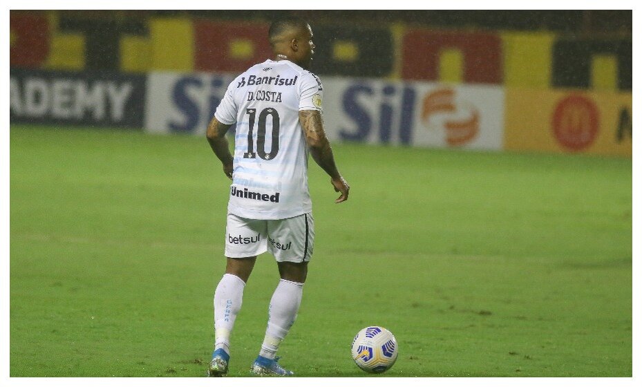    В Бразилии выдали ордер на арест Дугласа Косты. Фото: Global Look Press