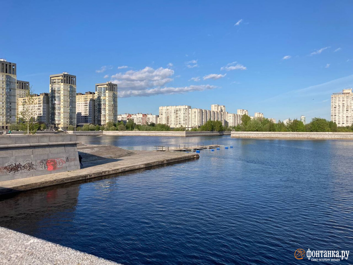 Городские чиновники уже в июне планируют провести конкурс на строительство  за сотни миллионов рублей нового парка в устье Смоленки. Читайте на  