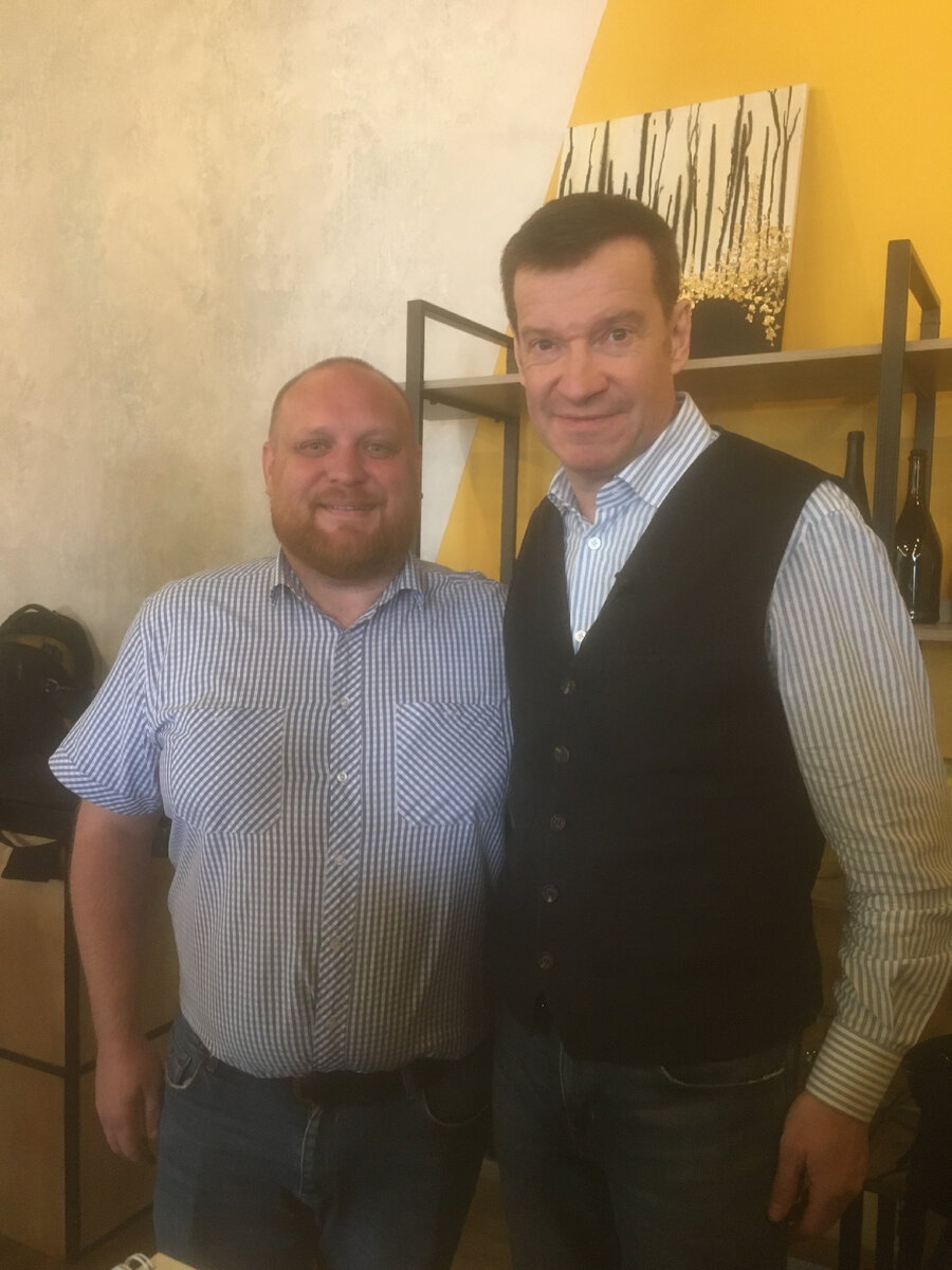 Со своим учителем - Владимиром Герасичевым:)