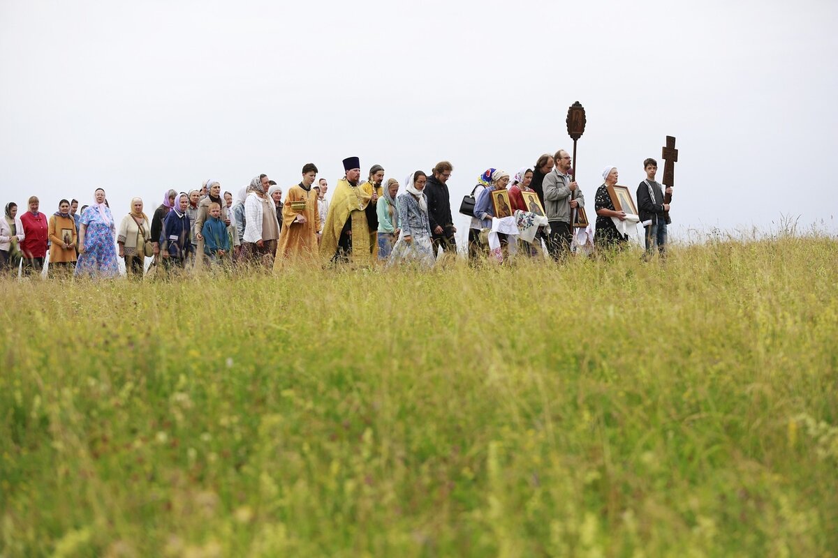Которого состоится в июне. Национальный праздник удмуртии гербер. Стадион урожай томилино. Открытие парка афиша. Казеевский блюз 2022 пенза.