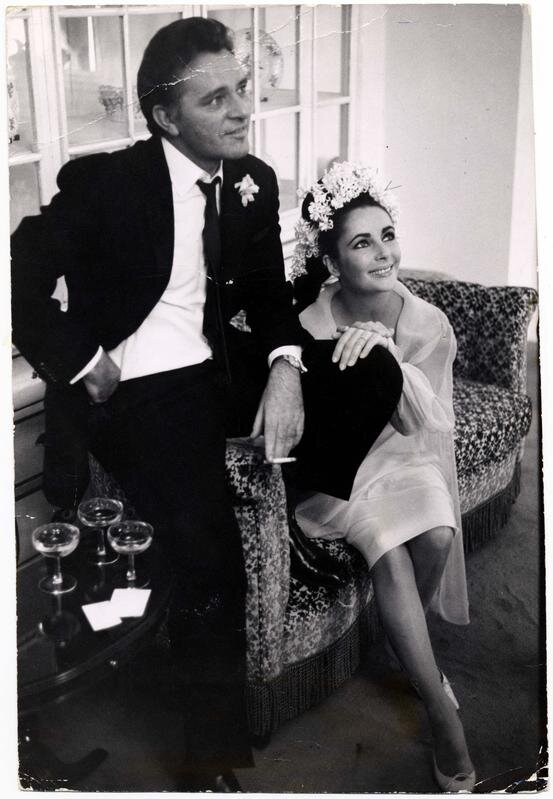    Первая свадьба Элизабет Тейлор и Ричарда Бёртона в 1964 годуLegion Media
