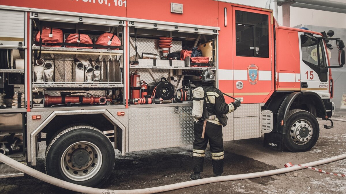     Во время возгораний было эвакуировано более тридцати жильцов. Погибших и пострадавших нет.
