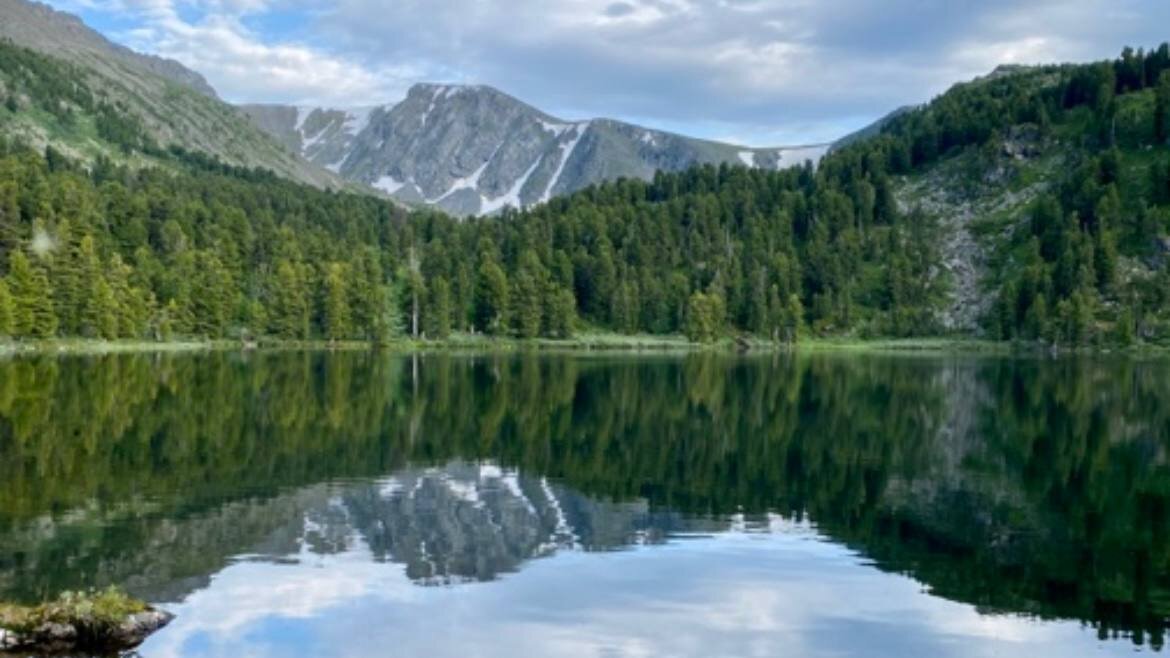 Каракольские озера. Алтай. Красивое озеро на Алтае. Природа Алтая фото самые красивые. Природа на каком канале