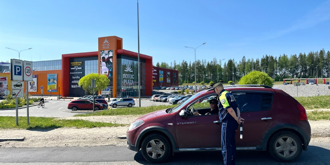 10 негласных правил на дороге, которых нет в ПДД, но их должен знать каждый опытные водитель.