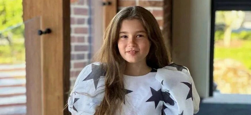 Соцсети Кети Топурии