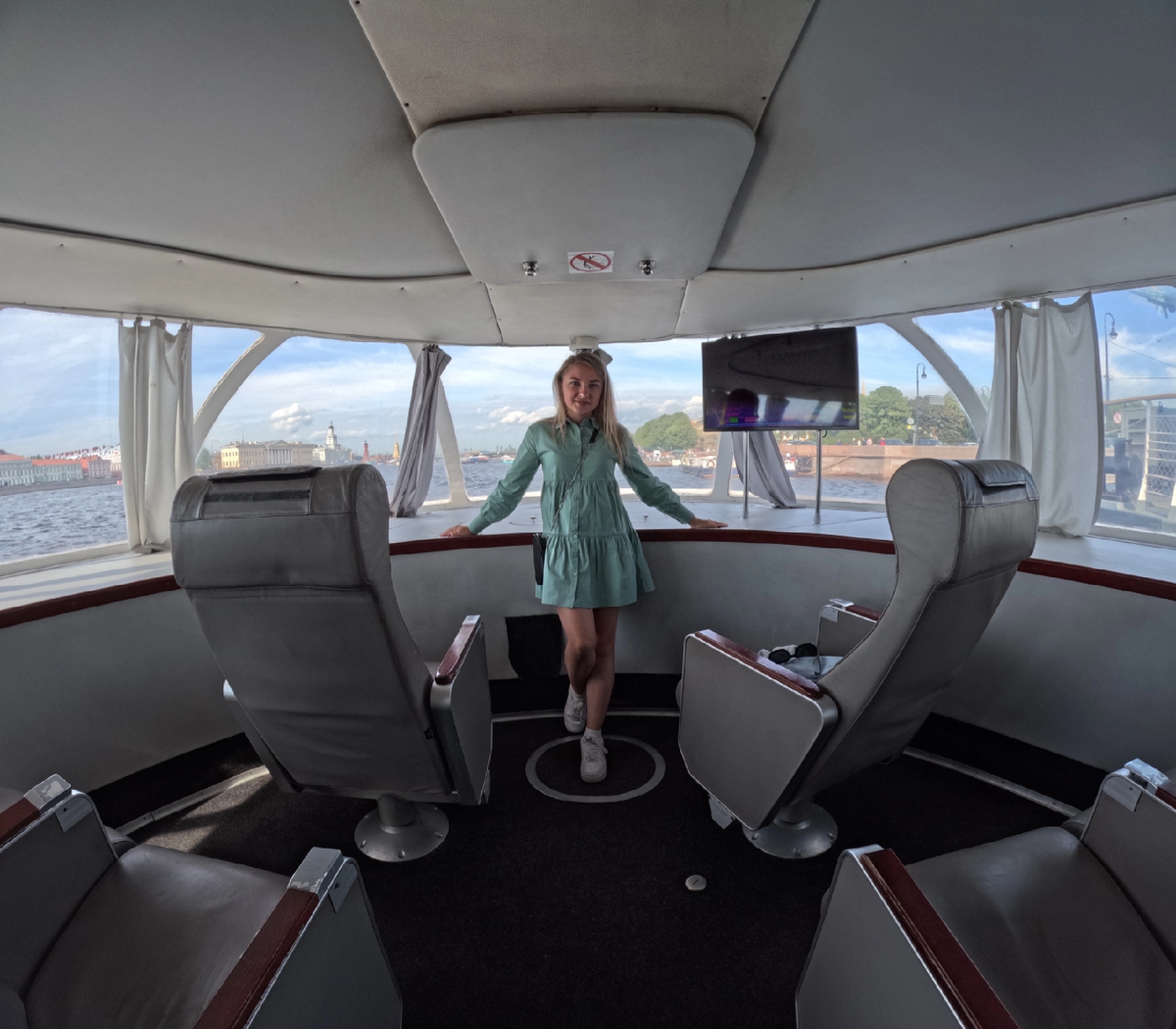 Но сделать пару кадров в конце поездки все же получилось