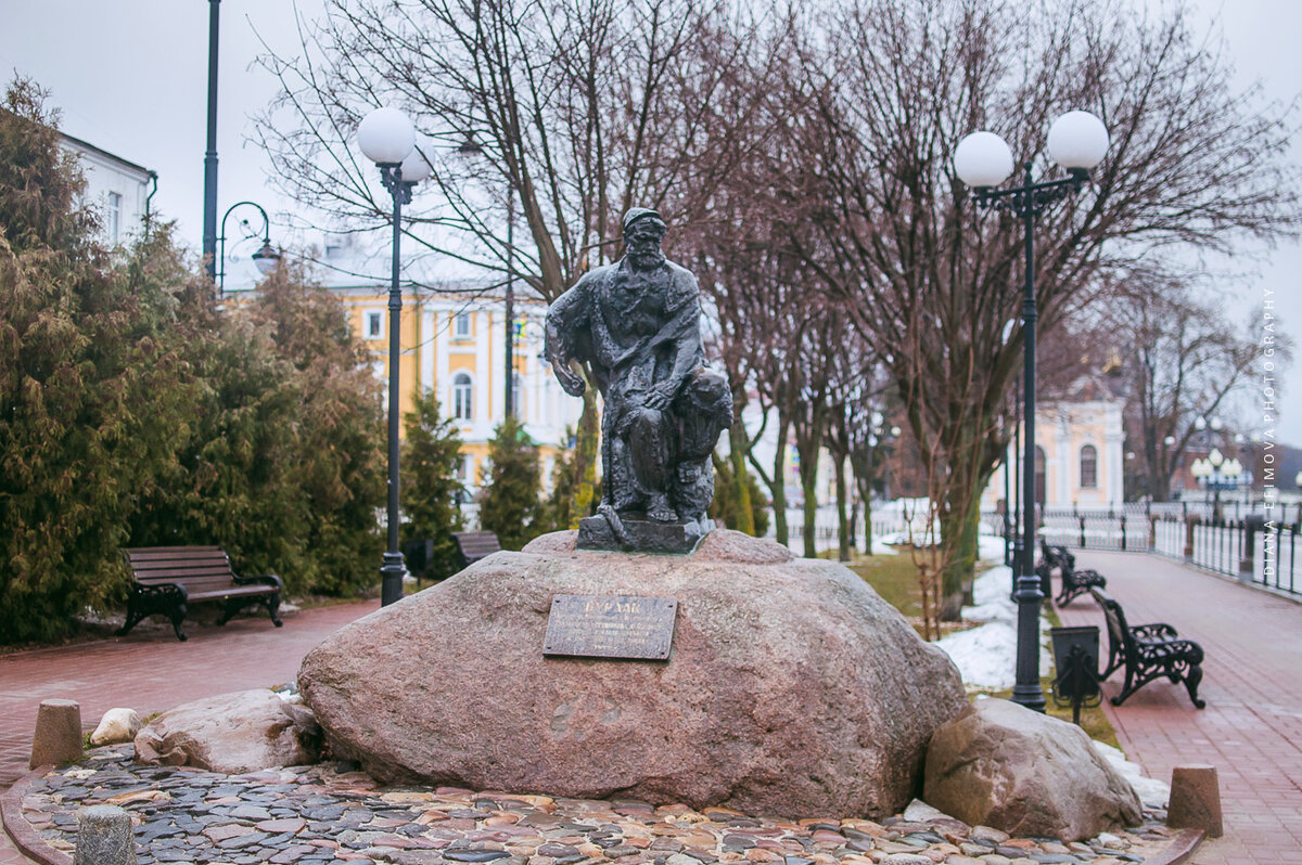 Разнообразие скульптур в Рыбинске. 3 памятника, которых больше нет нигде |  Di_travel | Дзен