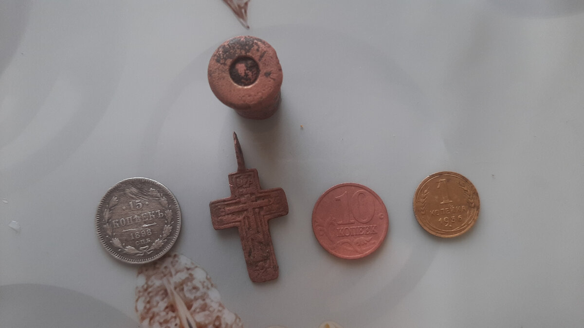 Личные фото.