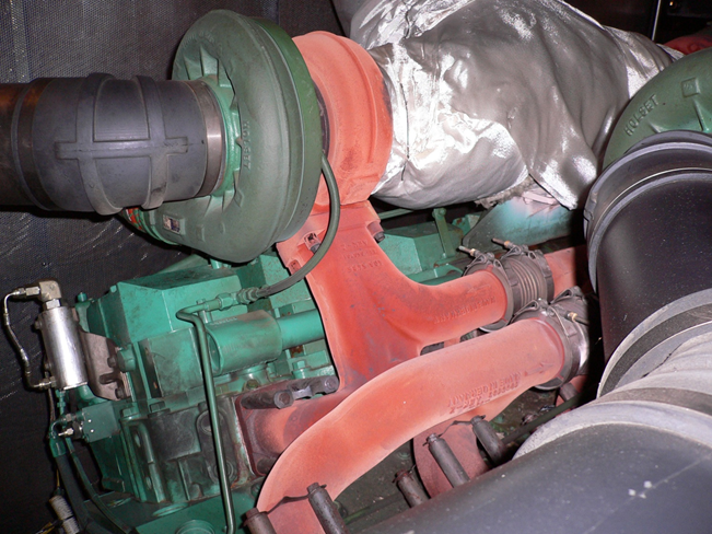 Что то воздуху мне мало. Свечение выпускного оборудования. Фото из личного архива.