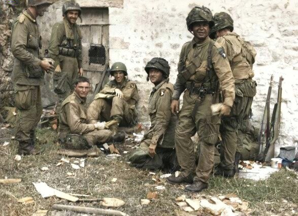 "Тринадцать грязных" 1-е отделение подрывников? 506-го пехотного полка, 101-й воздушно - десантной дивизии армии США. 