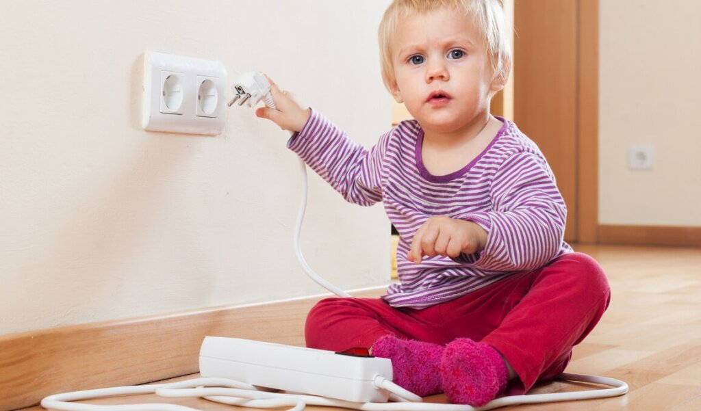 В Тверской области детям рассказали, как безопасно обращаться с электричеством