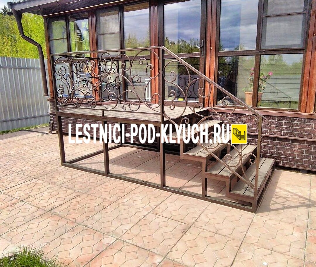 Принимаем звонки: пн-вс с 8:00 до 21:00 (+7 499 490-72-90). Электронная почта: info@lestnici-pod-klyuch.ru 