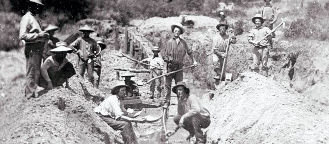 Шахтеры во времена "Золотой лихорадки" в США