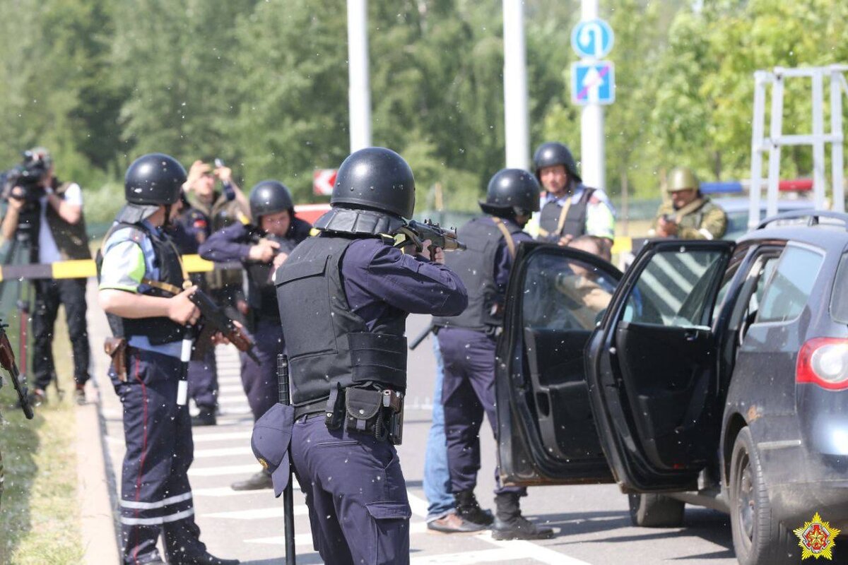 В Минобороны показали, как в Минске бойцов теробороны учили бороться с ДРГ — Видео