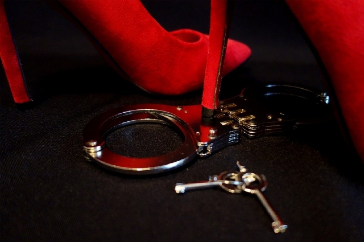    Смерть на секс-вечеринке? Врача из Тулы подозревают в убийстве сожительницы