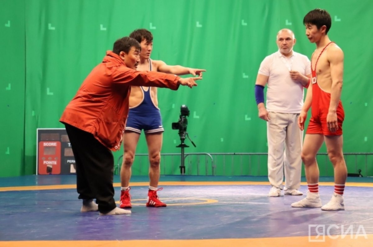    Сюжет фильма основан на реальных событиях. Актёрам пришлось пройти двухмесячную подготовку по вольной борьбе и изучить видео схваток в Монреале.