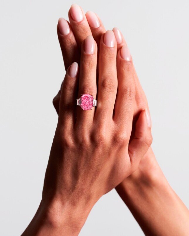 Розовый бриллиант, the Eternal Pink, 10.57 карат, Ярко пурпурно - розовый цвет. GIA