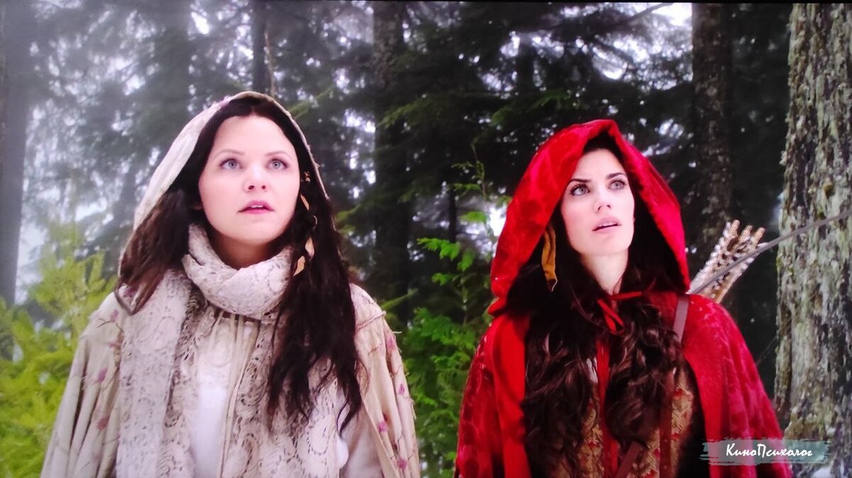 "Однажды в сказке", кадр из фильма. Белоснежка и Красная шапочка.