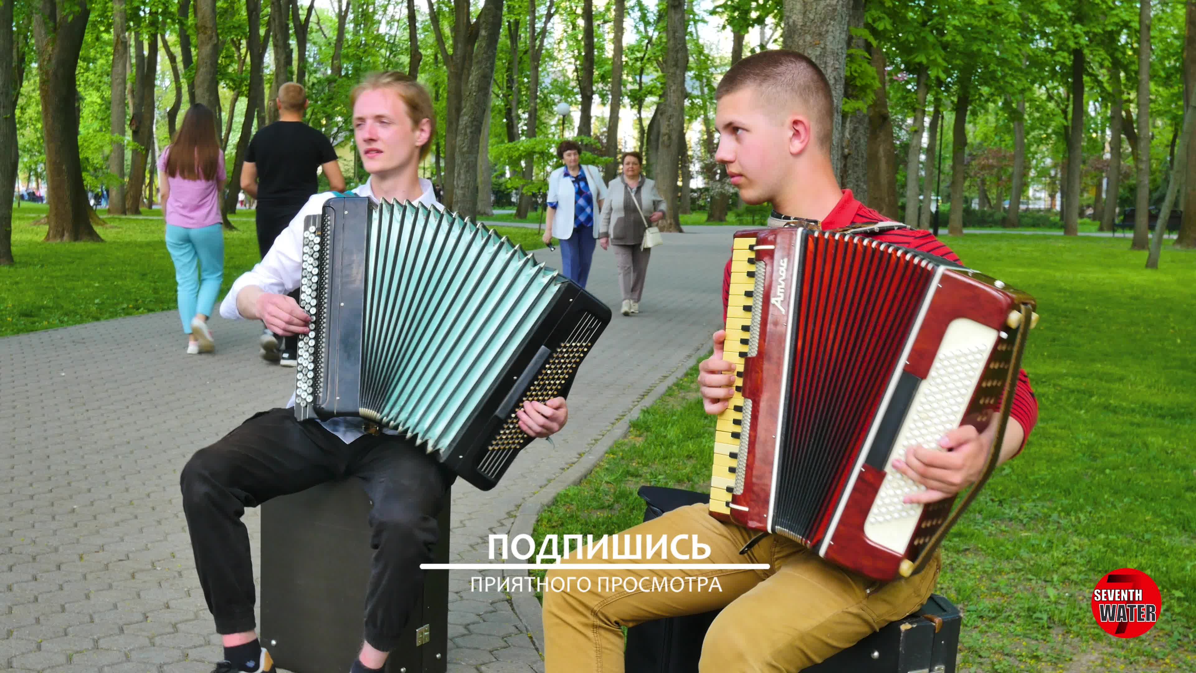 Два таланта! Два аккордеона!! И классная музыка!