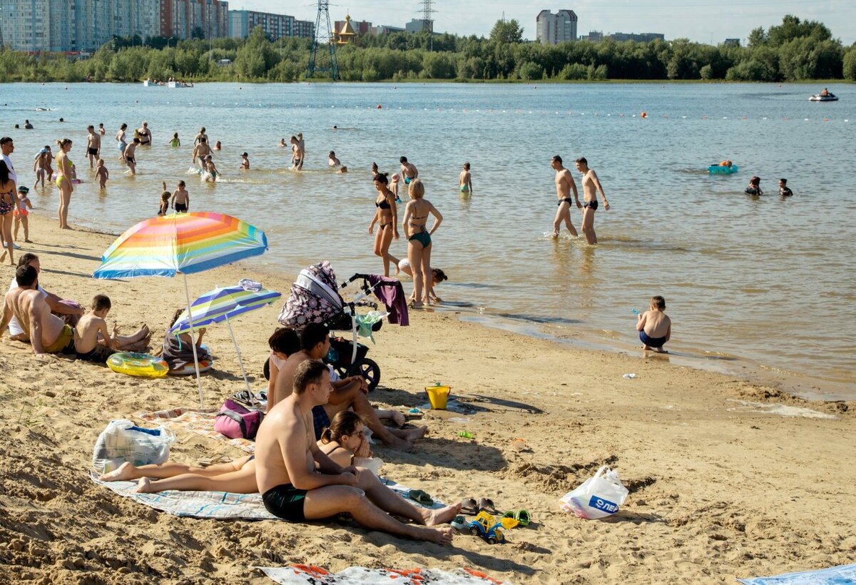    Только восемь пляжей Югры признали безопасными в этом году