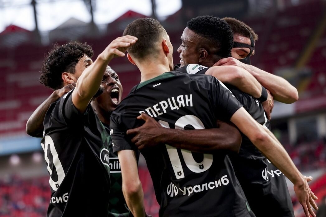    Фото: Михаил Шапаев / РПЛ«Марсель» заинтересован в трансфере полузащитника «Краснодара» Эдуарда Сперцяна, об этом сообщает журналист Храч Хачатрян в своем твиттере.