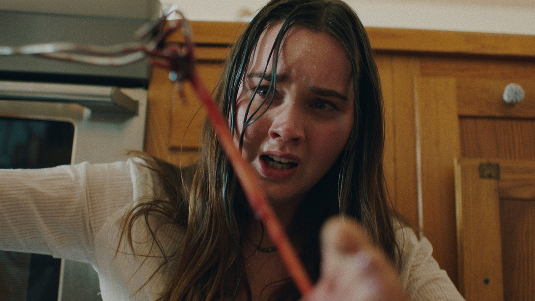 Листайте кадры.