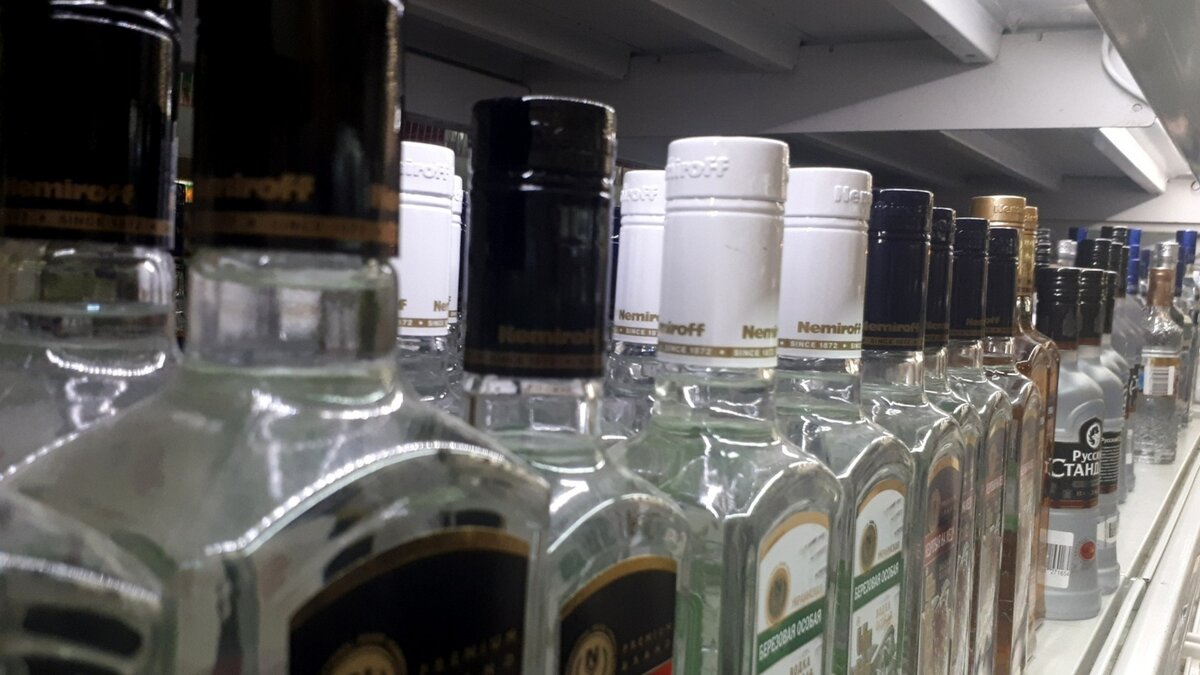     В Ижевске огласили приговор жительнице Завьяловского района, которая незаконно торговала алкогольной продукцией в одном из кафе города.