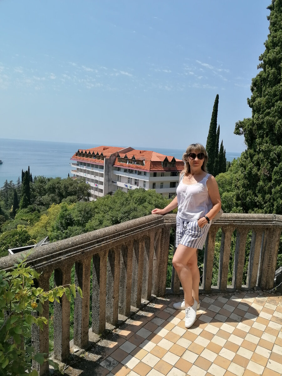 Вид на Колхиду