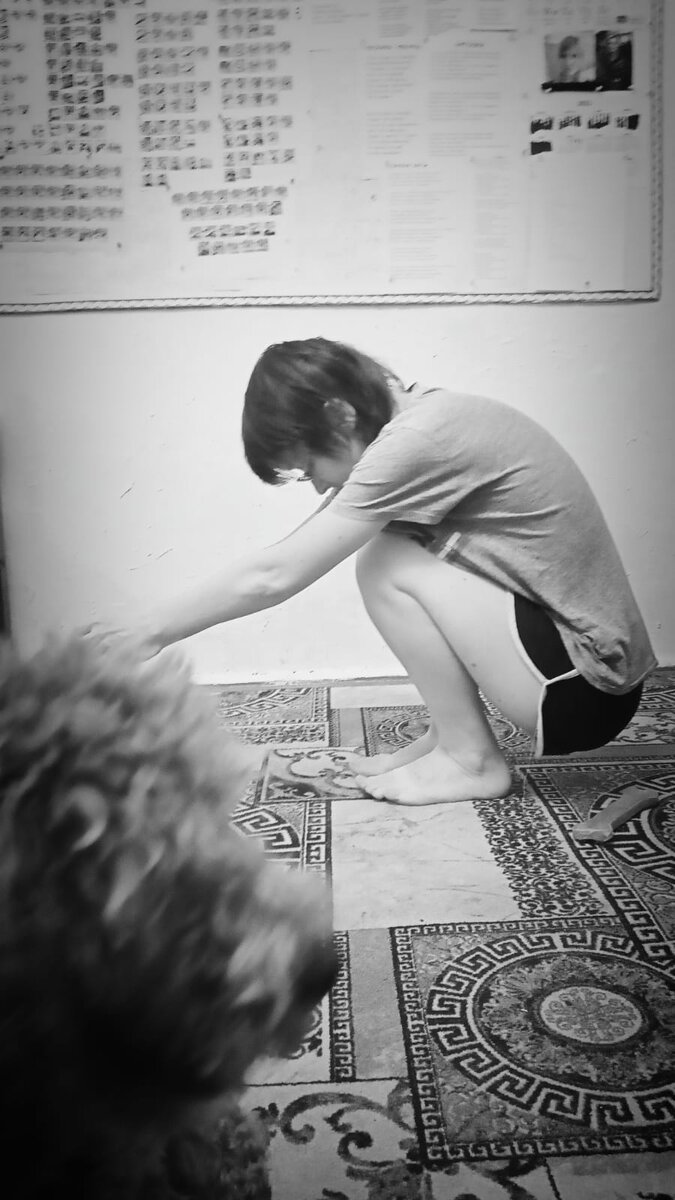 Гриша - фотограф.