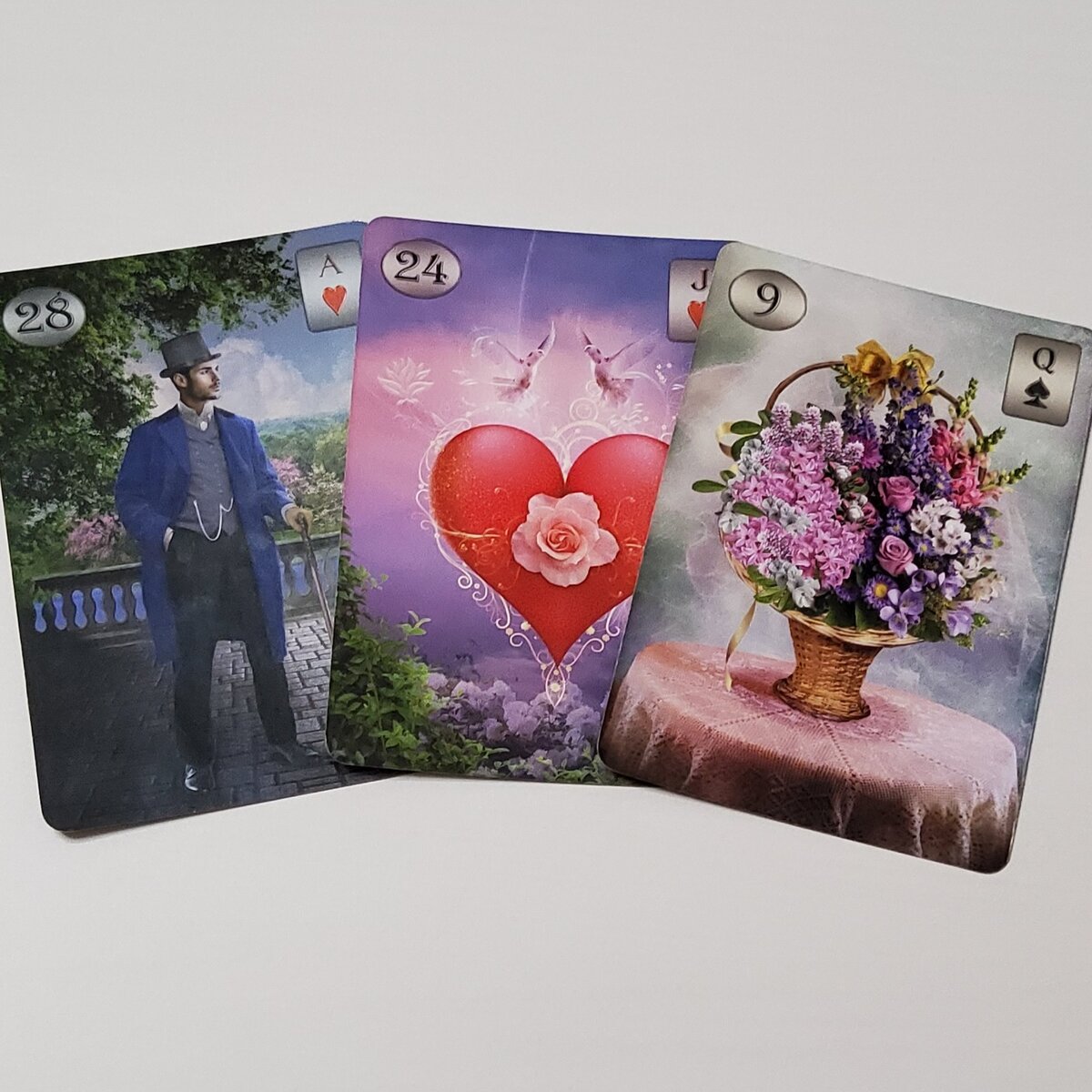 Будут ли у нас развиваться отношения дальше? @AIRAtarot