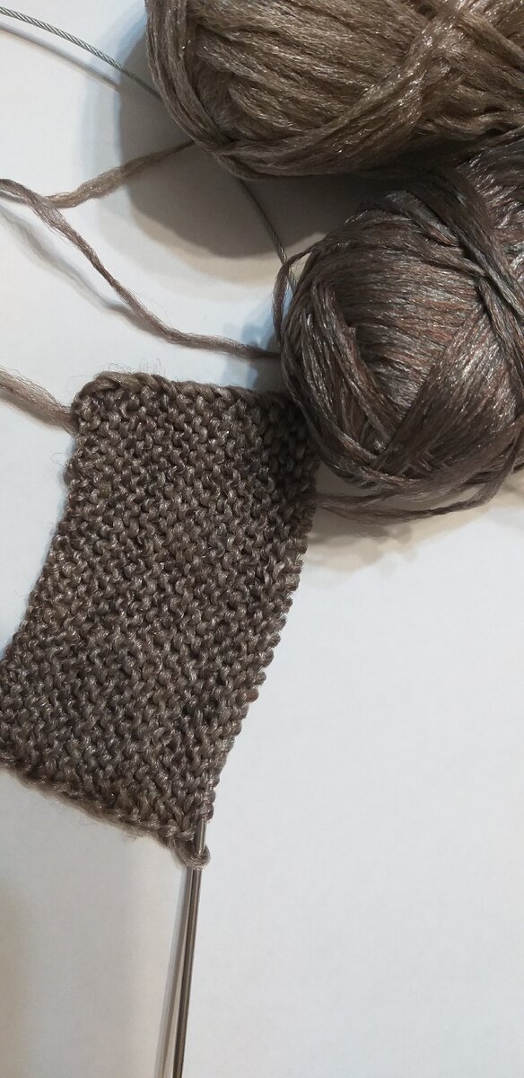 Мочалка для посуды в процессе вязания