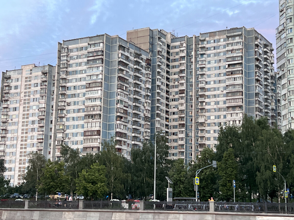 Пд 3. Многоэтажки Москвы.