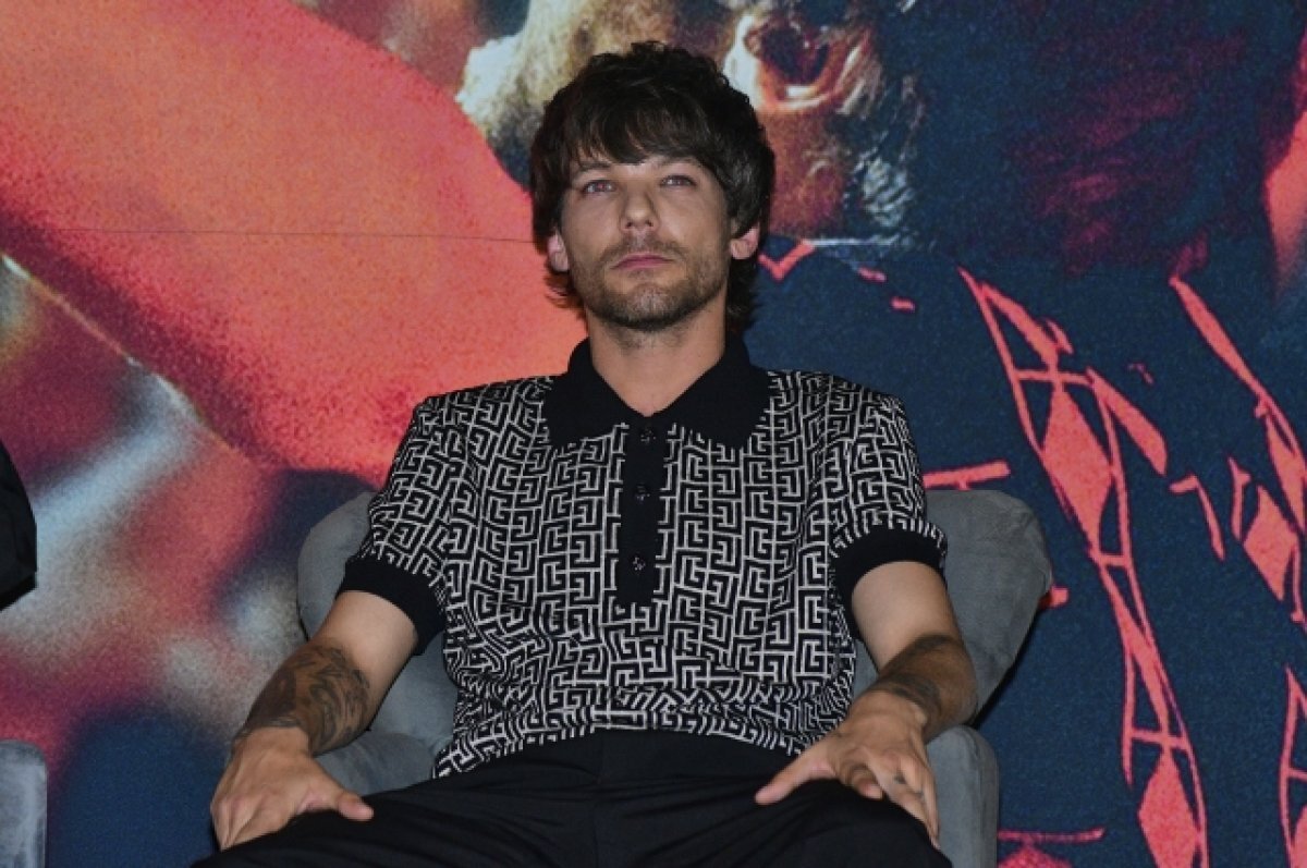    Фанатов экс-солиста One Direction госпитализировали с концерта из-за града