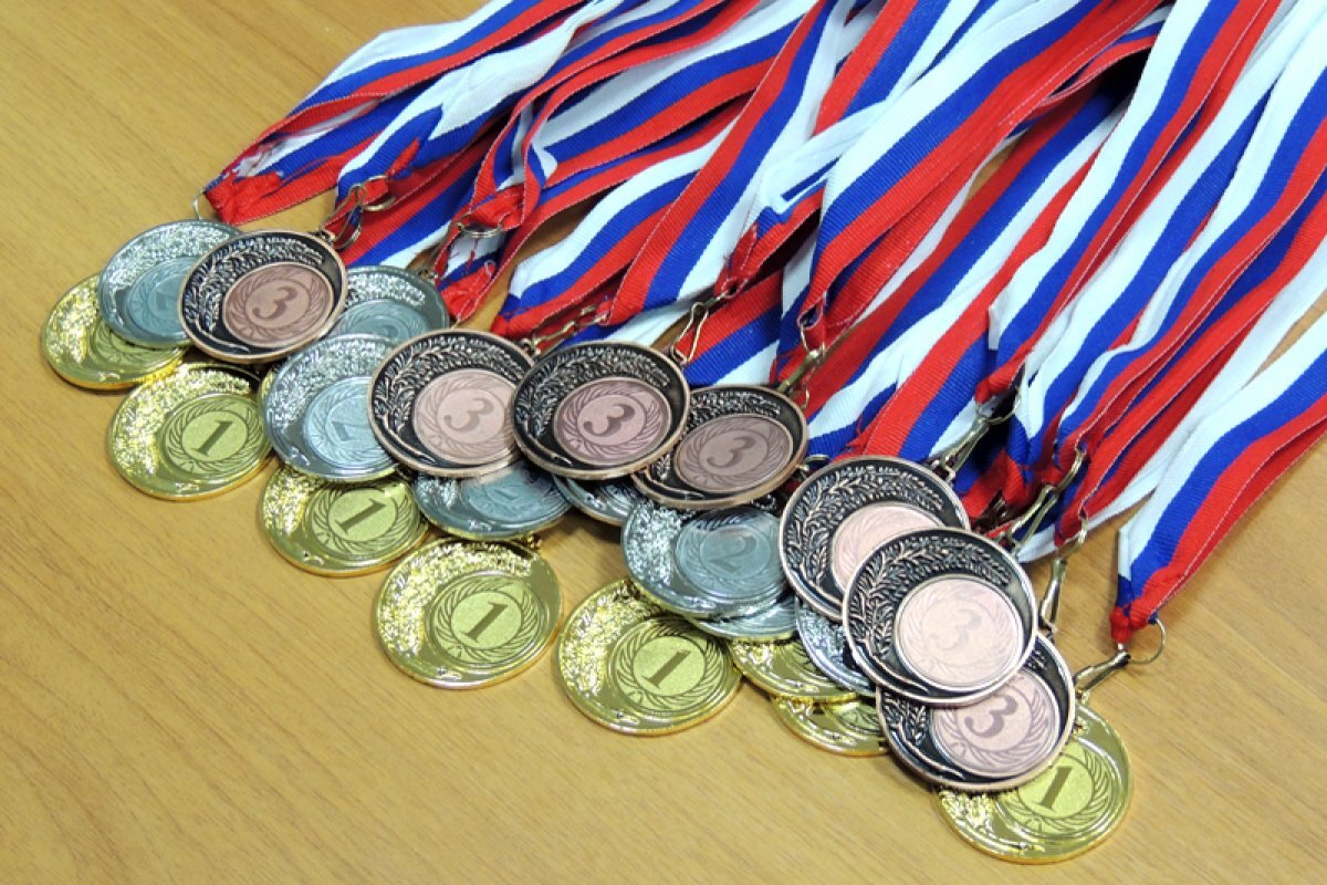    Псковичи завоевали призовые места в турнире по тяжелой атлетике