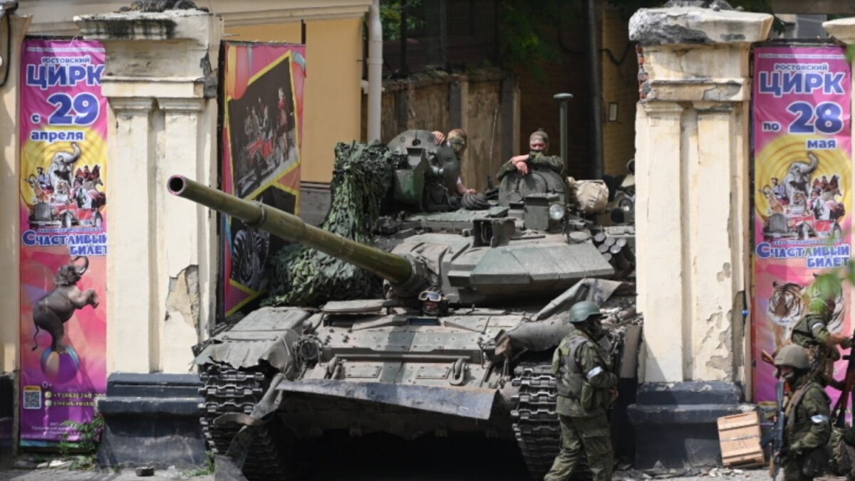     Ростовские экскурсоводы после вооруженного мятежа ЧВК «Вагнер» намерены добавить в число объектов показа места, ставшие знаменитыми во время ЧП.